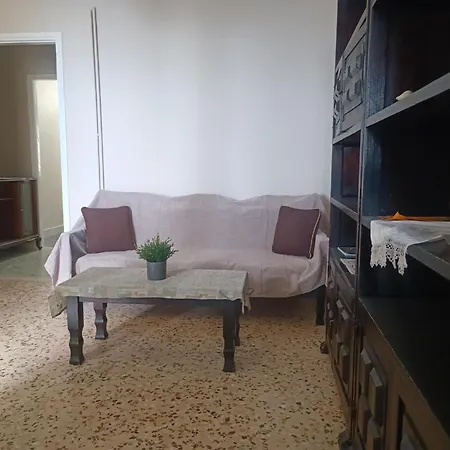 House Next To The Sea Side Apartment