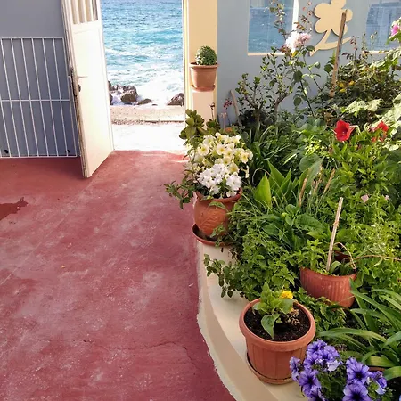 House Next To The Sea Side Derveni